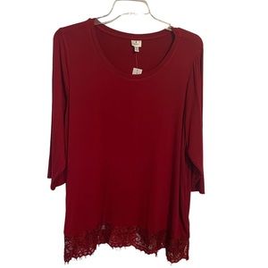 Women’s Red Top Size 3X